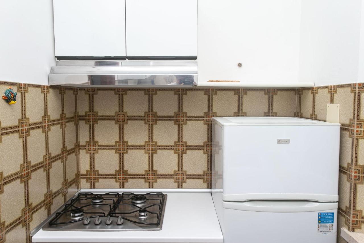 M121 - Marcelli, Trilocale Con Terrazzo A 200Mt Dal Mare Apartamento Exterior foto