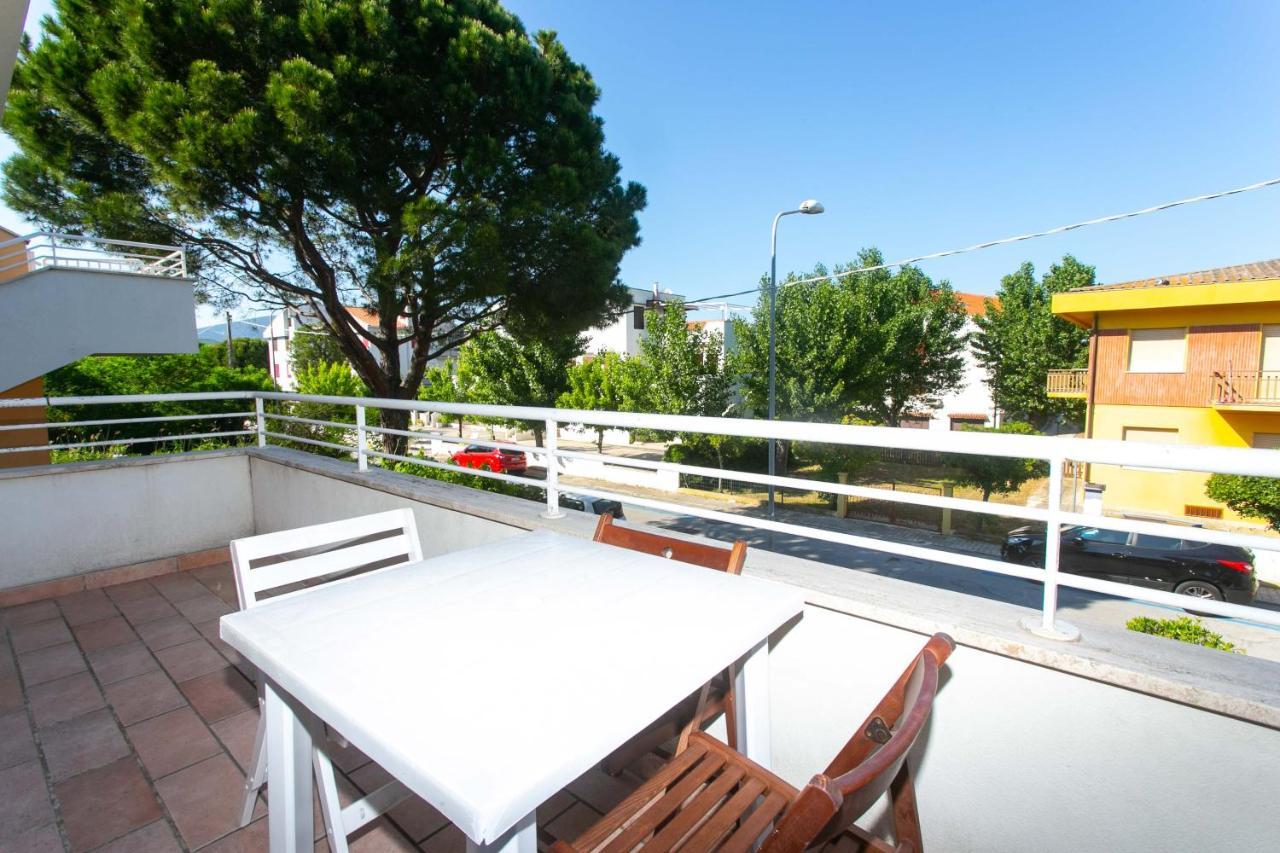 M121 - Marcelli, Trilocale Con Terrazzo A 200Mt Dal Mare Apartamento Exterior foto