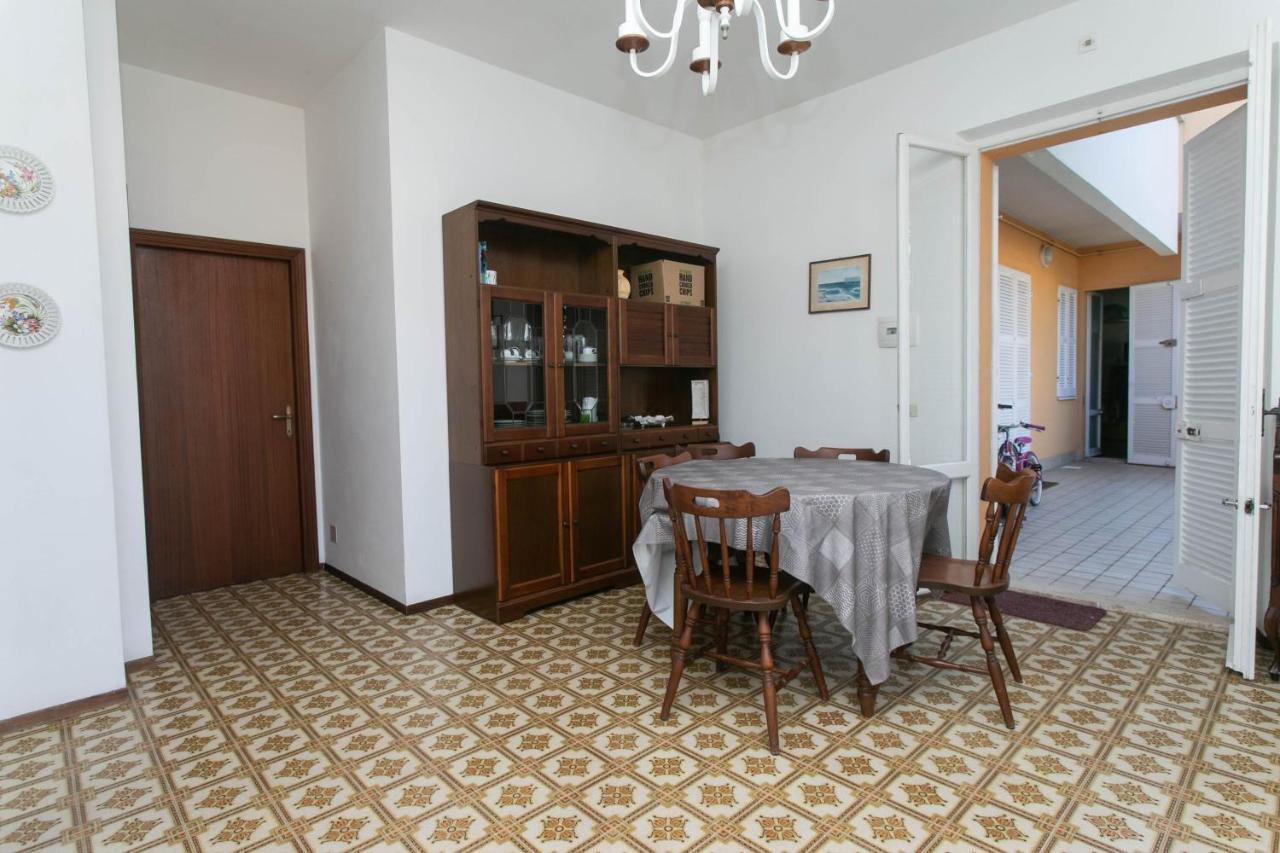 M121 - Marcelli, Trilocale Con Terrazzo A 200Mt Dal Mare Apartamento Exterior foto