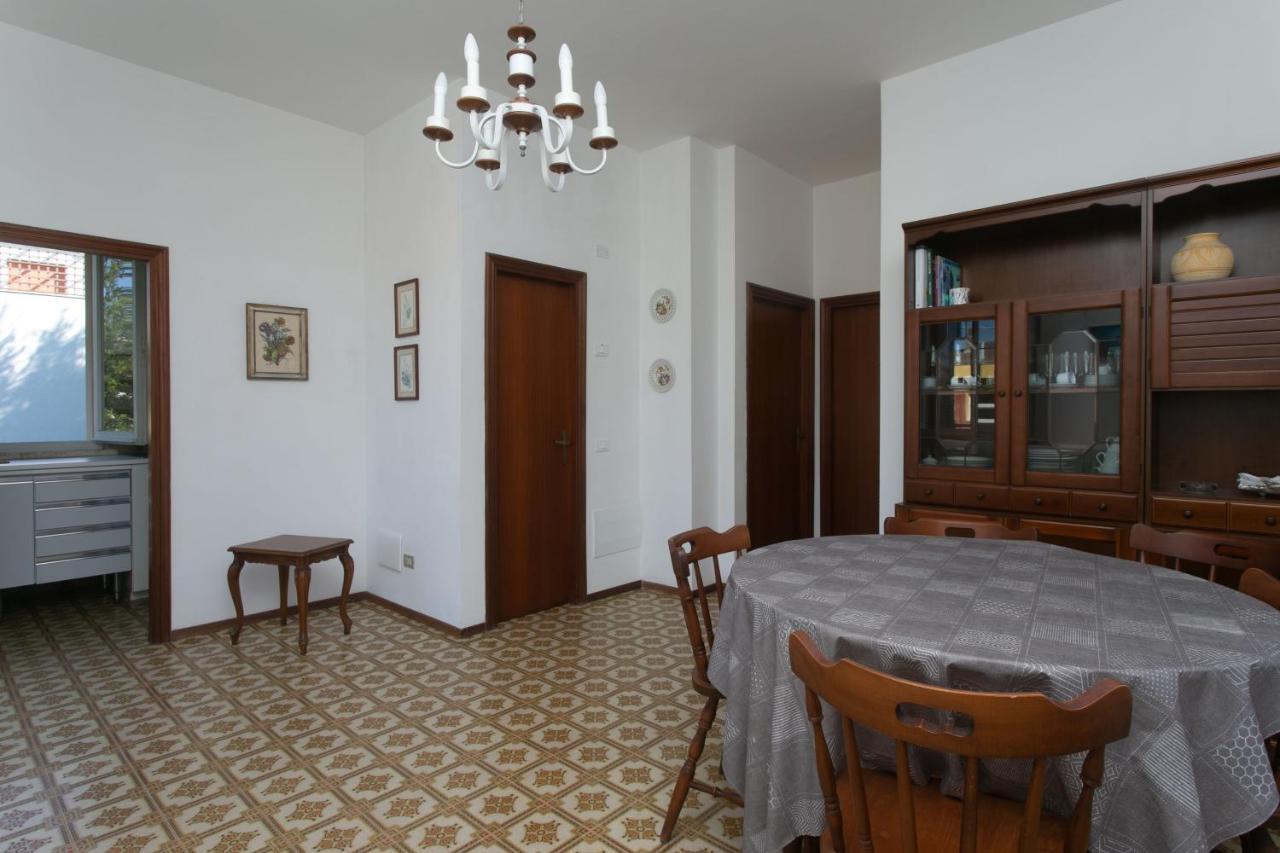 M121 - Marcelli, Trilocale Con Terrazzo A 200Mt Dal Mare Apartamento Exterior foto